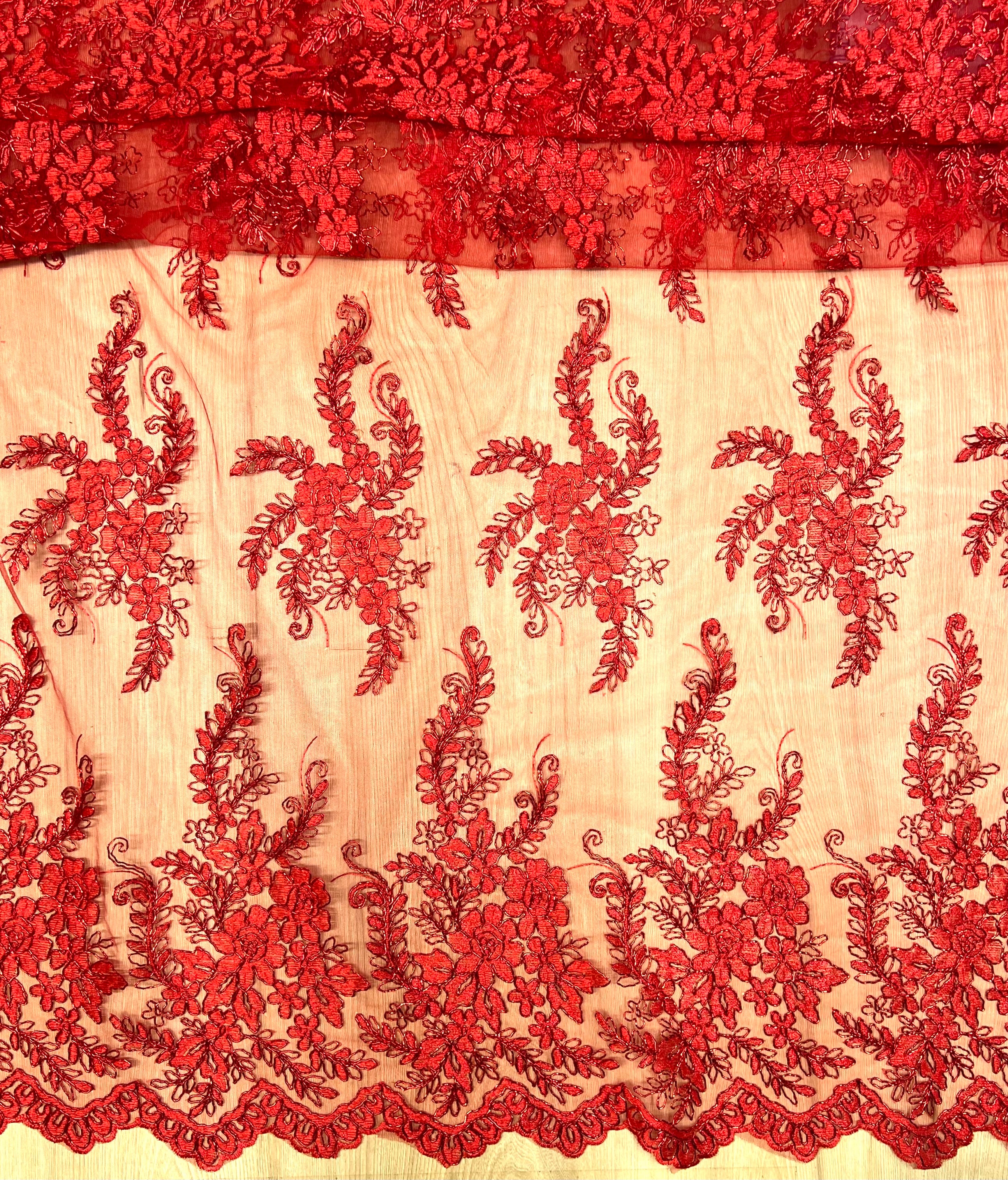 Tela Chantilly Con Lentejuela X Metro.