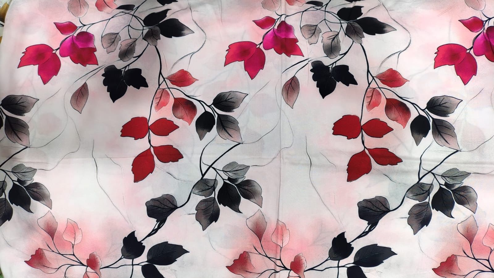 Chalis Rayon Estampado Botánico X Metro.