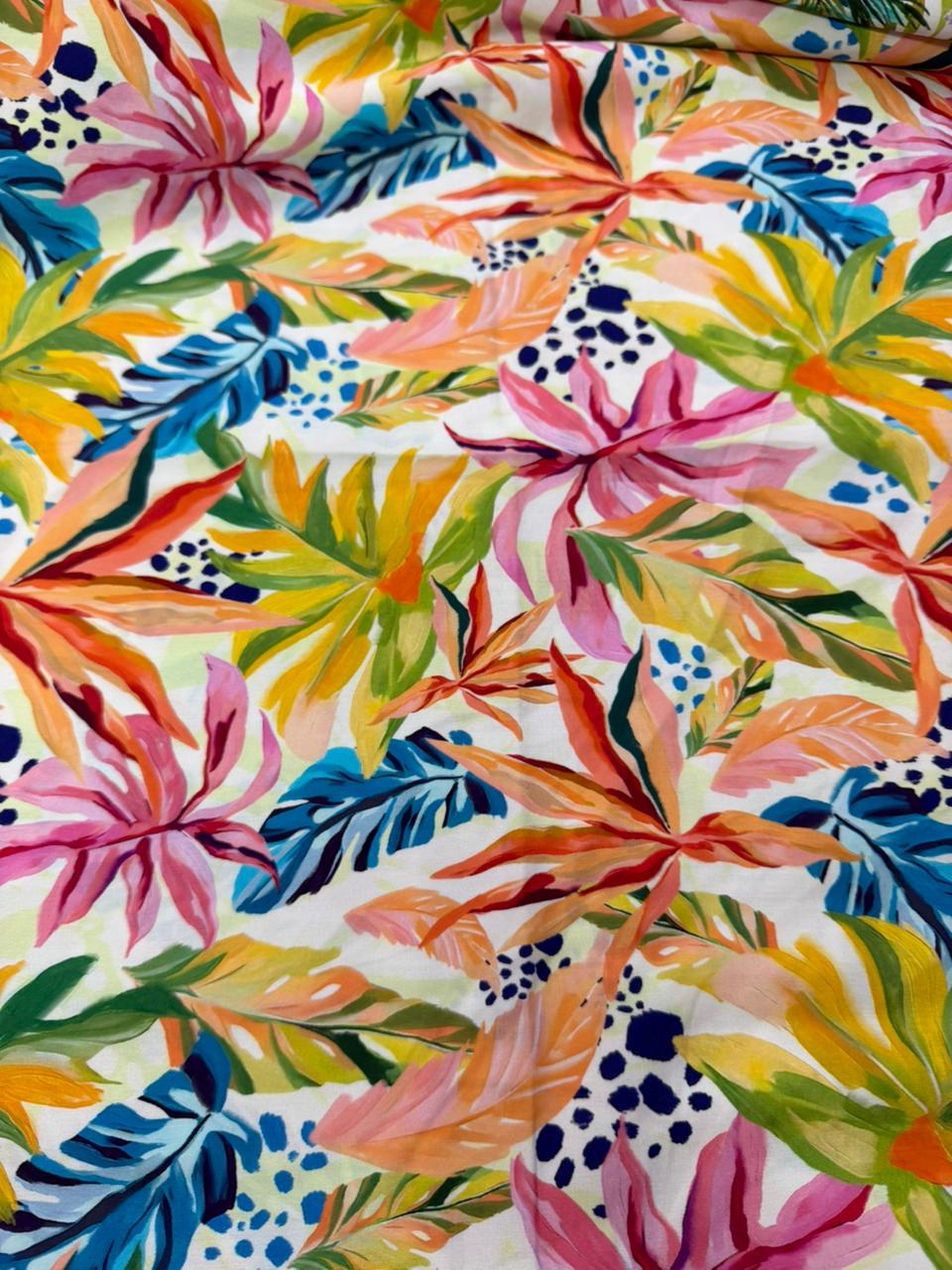 Chalis Rayon Estampado Botánico X Metro.