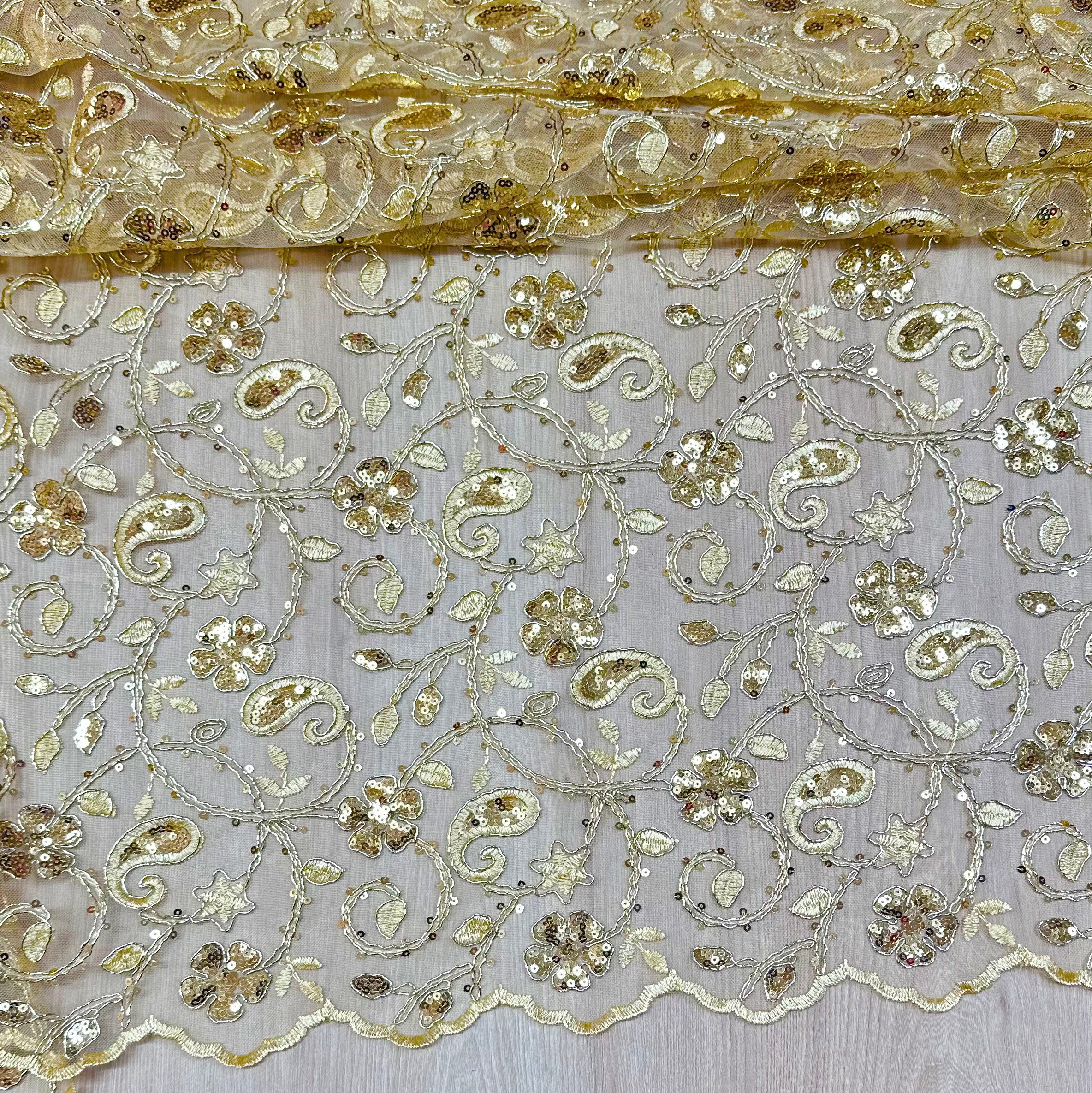 Tela Chantilly Lentejuela X Metro.