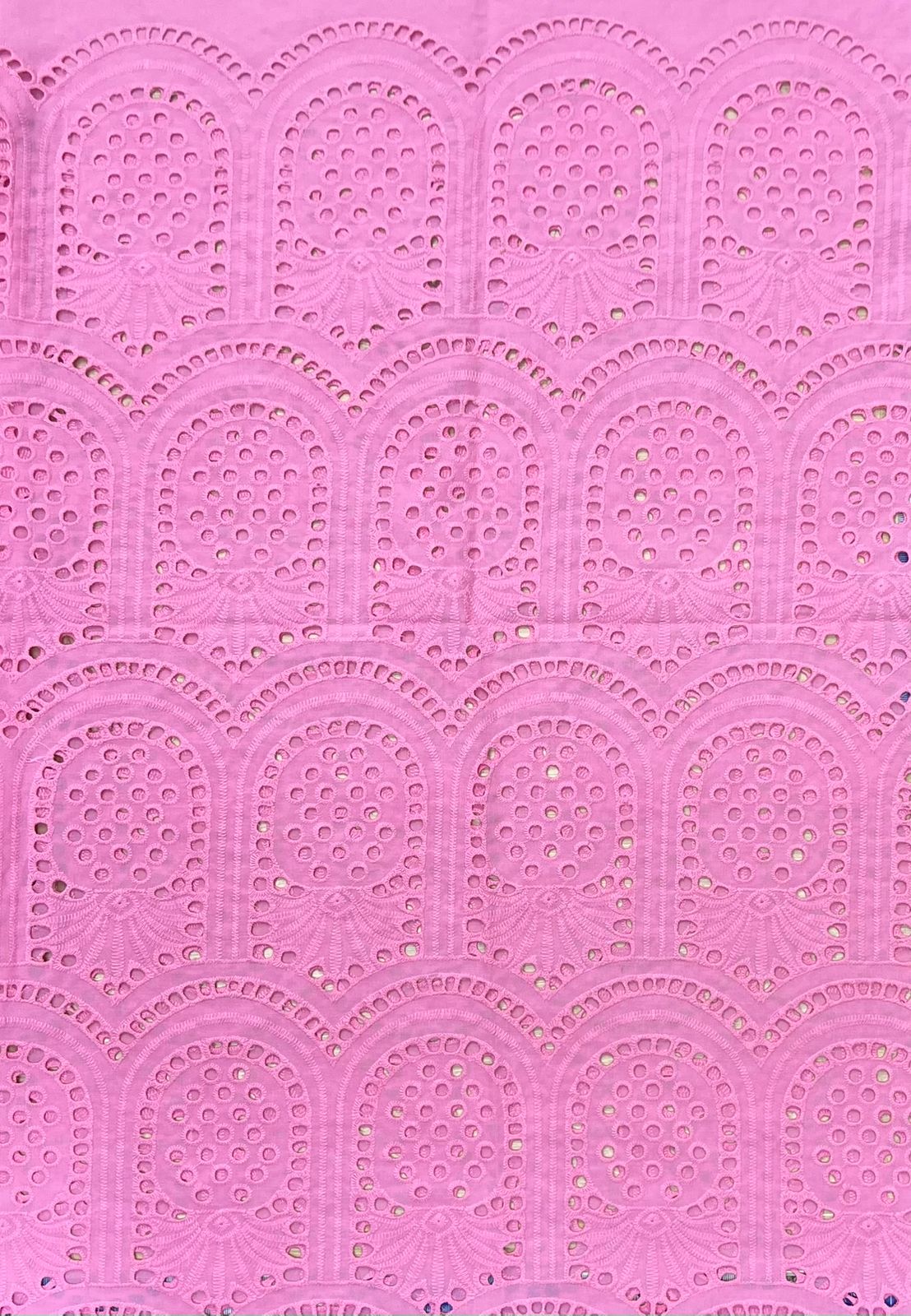 Ojalillo Unicolor Rosado X Metro.