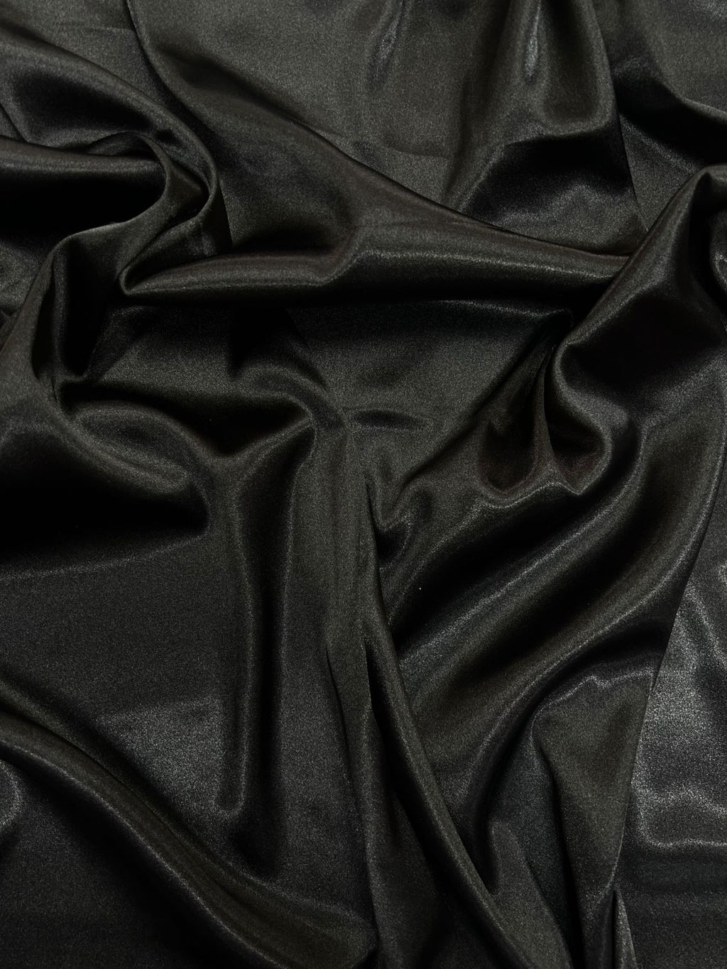 Tela Satin Licrado 140 gr X Metro.